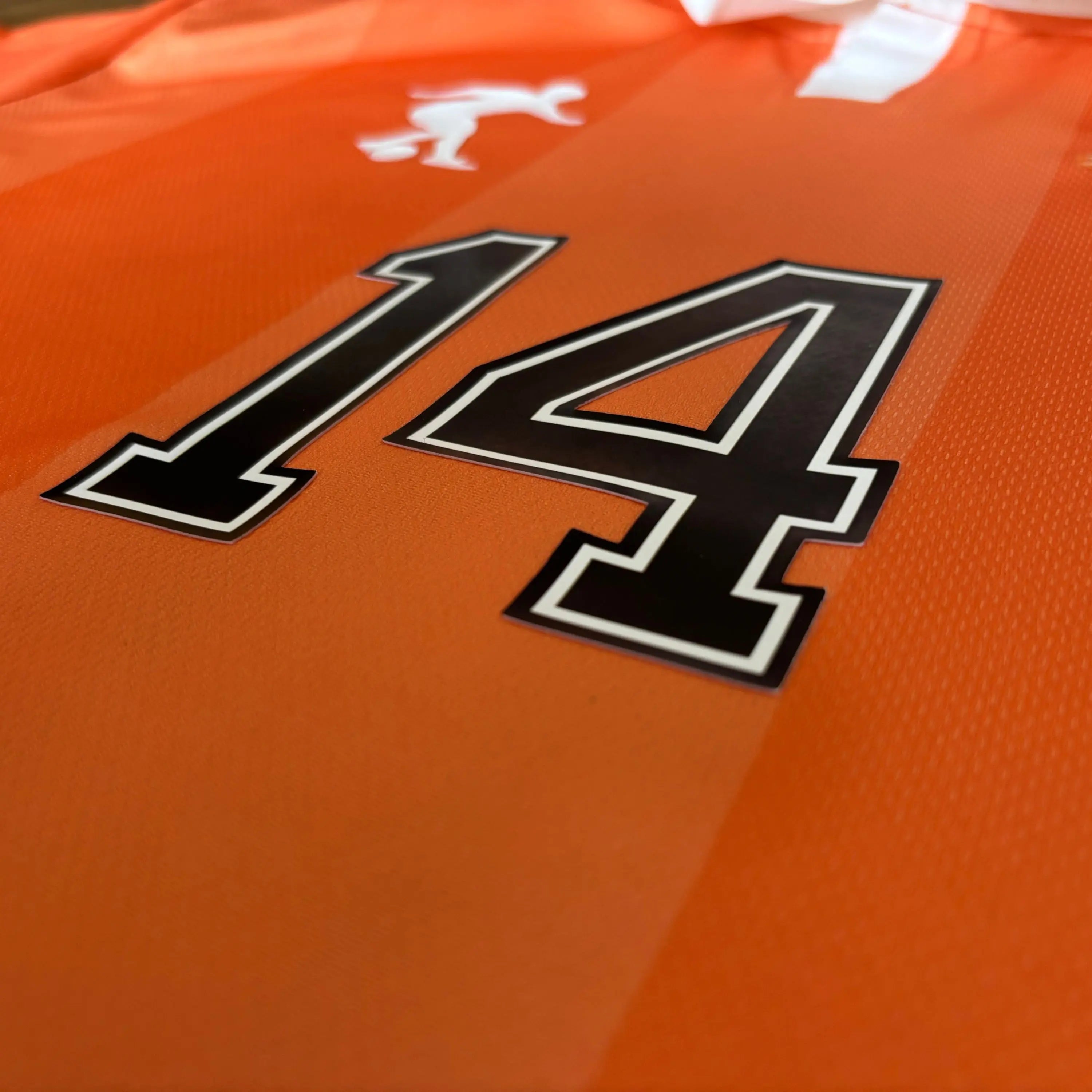 Voetbalshirt Oranje Trots - STUDENTENKAK x The Merch Mate