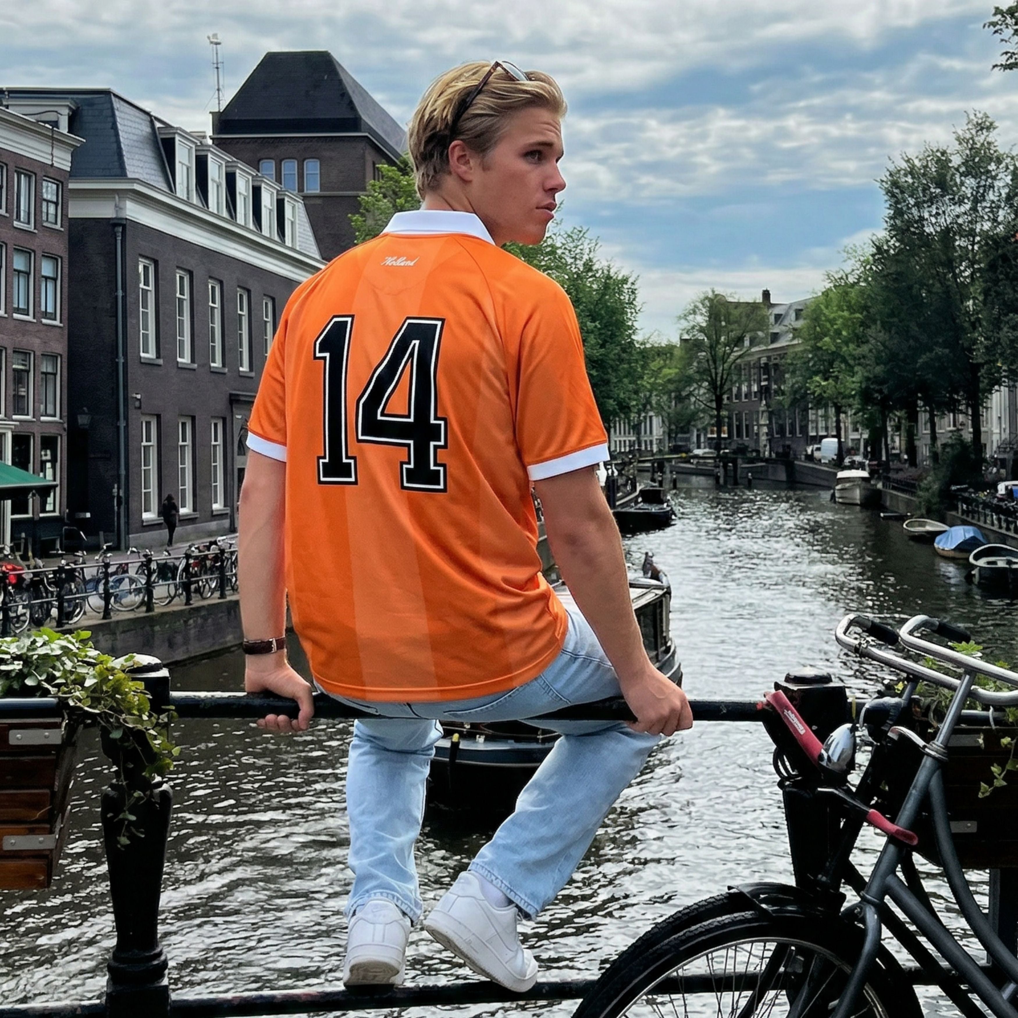 Voetbalshirt Oranje Trots - STUDENTENKAK x The Merch Mate